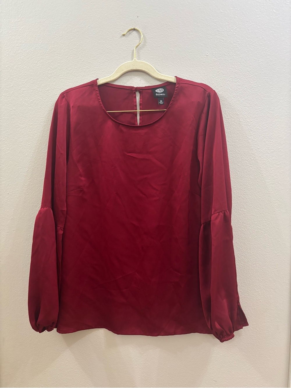 bobeau Red Long-Sleeve Round-Neck Blouse
